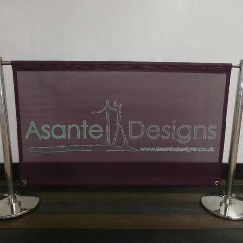 Keyhole Bright Polished Cafe Banner Post & Mesh Banner